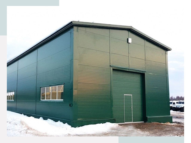 Двускатные ангары в Каменке